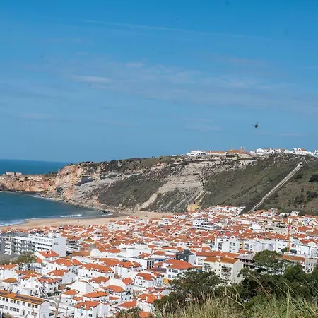 Bayview A Sua Casa A Beira Mar - 20 Mt Da E Da Famosa Bola Nivea * Назаре