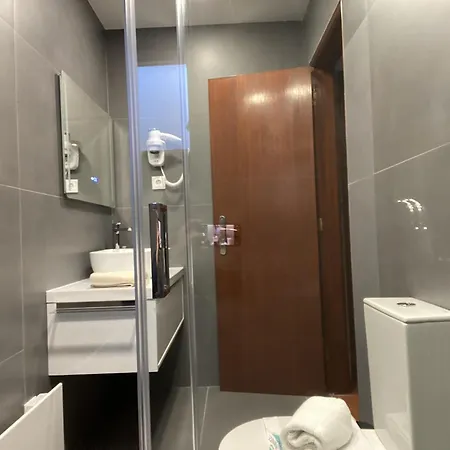 Bayview A Sua Casa A Beira Mar - 20 Mt Da E Da Famosa Bola Nivea Вилла *